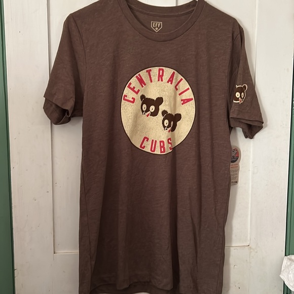 NWT Ebbets Field Flannels Brown T-shirt Medium Centralia Cubs Retro Unisex - Picture 2 of 7